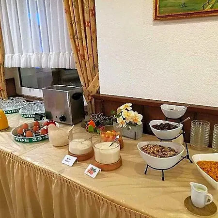 Hotel Monte-moro 3*